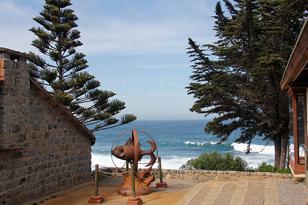 Um passeio através da cultura e história de Santiago por suas ruas e construções, recheado de informações e belezas ímpares.